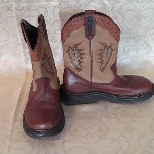 Double M boots